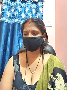 Sonalihot  online show from November 28, 2025, 6:46 am