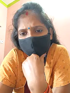 Sonalihot  online show from October 27, 2025, 8:37 am