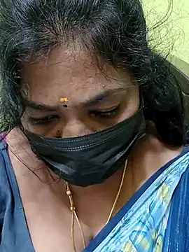 Snapshot of Tamil_Mithra chatting on July 18, 2026, 8:56 am Tamil Mithra online show from July 18, 2026, 8:56 am