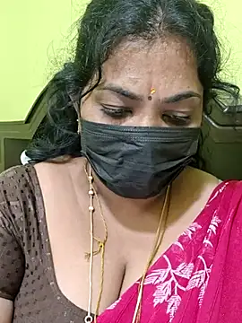 Snapshot of Tamil_Mithra chatting on July 8, 2026, 11:05 pm Tamil Mithra online show from July 8, 2026, 11:05 pm