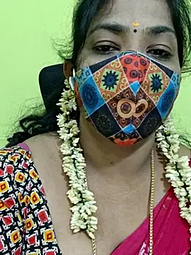 Snapshot of Tamil_Mithra chatting on April 25, 2026, 4:15 pm Tamil Mithra online show from April 25, 2026, 4:15 pm