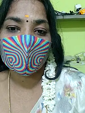 Snapshot of Tamil_Mithra chatting on May 3, 2026, 2:20 pm Tamil Mithra online show from May 3, 2026, 2:20 pm