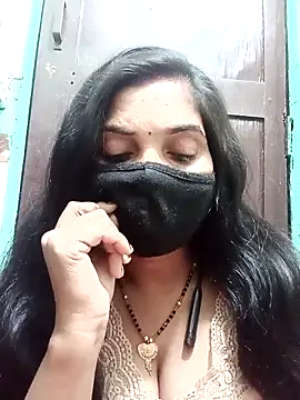 Payal-001 online show from December 18, 2025, 2:10 pm