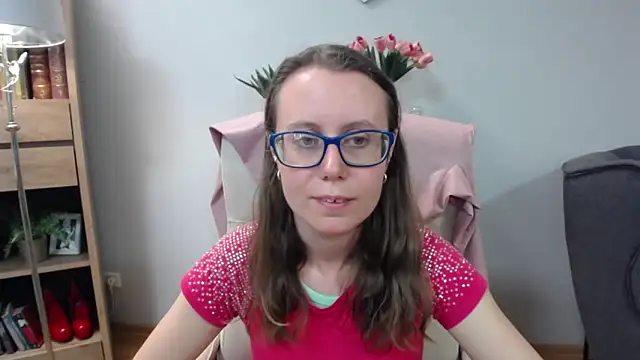 Snapshot of sweetxLizzy chatting on May 4, 2026, 6:17 am sweetxLizzy online show from May 4, 2026, 6:17 am