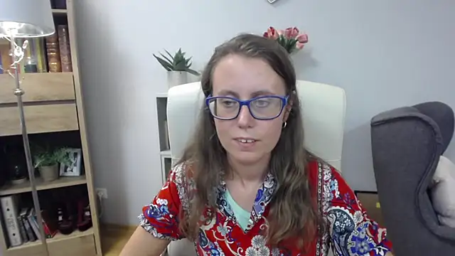 Snapshot of sweetxLizzy chatting on July 14, 2026, 10:21 am sweetxLizzy online show from July 14, 2026, 10:21 am