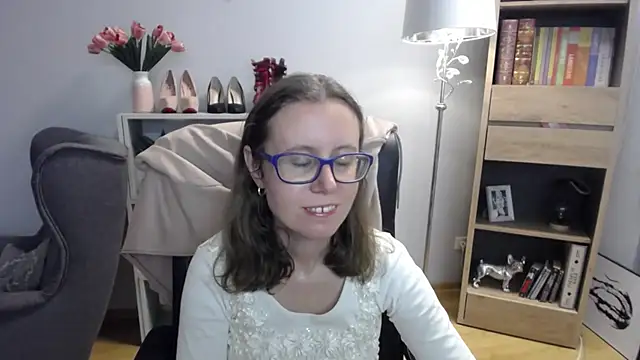 sweetxLizzy online show from November 19, 2025, 5:29 am