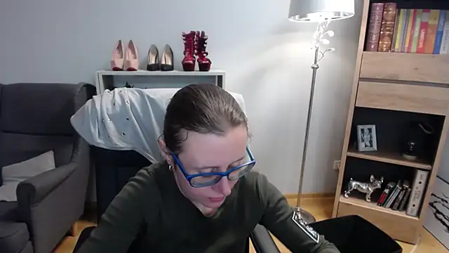 sweetxLizzy online show from October 21, 2025, 4:23 am