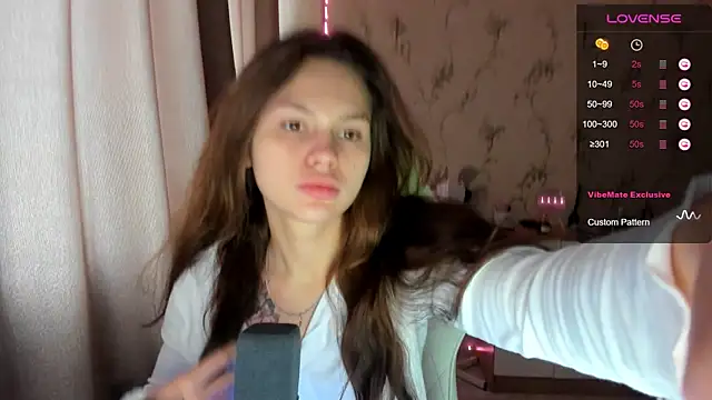 Snapshot of yourdreamm_ chatting on September 19, 2025, 7:01 am yourdreamm online show from September 19, 2025, 7:01 am