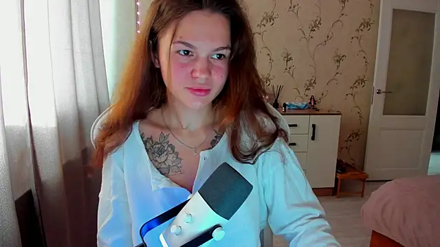 Snapshot of yourdreamm_ chatting on October 2, 2025, 7:12 am yourdreamm online show from October 2, 2025, 7:12 am