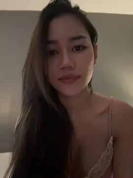 cherrycuteasian online show from July 16, 2026, 11:46 pm