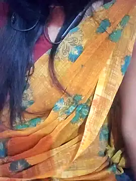 Snapshot of dream_Naughty_girl chatting on October 10, 2025, 3:40 am dream Naughty girl online show from October 10, 2025, 3:40 am