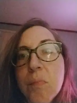 sarasmile333 online show from December 22, 2025, 7:52 am