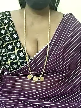 Snapshot of shobini chatting on December 22, 2025, 2:28 pm shobini online show from December 22, 2025, 2:28 pm