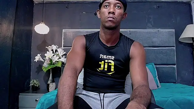 blackbignude online show from November 16, 2025, 1:32 am