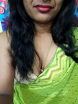Snapshot of Dharshini_7 chatting on October 24, 2025, 8:30 pm Dharshini 7 online show from October 24, 2025, 8:30 pm