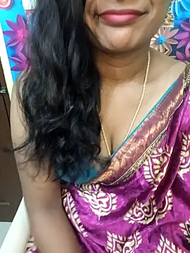 Snapshot of Dharshini_7 chatting on October 22, 2025, 5:34 pm Dharshini 7 online show from October 22, 2025, 5:34 pm