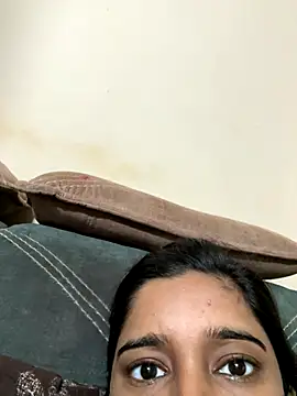 Snapshot of desitease chatting on September 18, 2025, 7:22 am desitease online show from September 18, 2025, 7:22 am