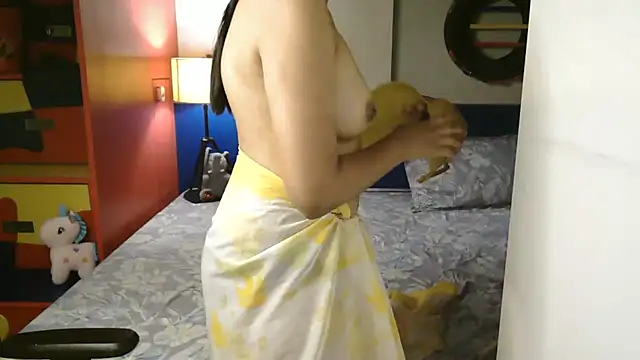 Snapshot of horny_natasha chatting on May 1, 2026, 4:06 am horny natasha online show from May 1, 2026, 4:06 am