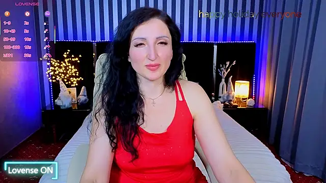 MissRossi online show from December 16, 2025, 8:02 pm