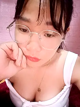 Snapshot of Maimai00 chatting on October 3, 2025, 12:03 am Maimai00 online show from October 3, 2025, 12:03 am