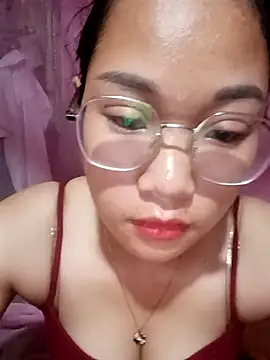 Snapshot of Maimai00 chatting on October 6, 2025, 2:57 am Maimai00 online show from October 6, 2025, 2:57 am