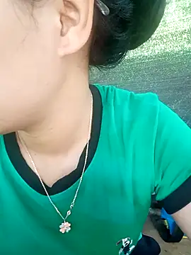 Snapshot of Maimai00 chatting on September 14, 2025, 2:23 am Maimai00 online show from September 14, 2025, 2:23 am