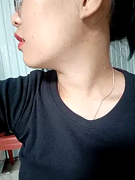 Snapshot of Maimai00 chatting on September 18, 2025, 8:39 am Maimai00 online show from September 18, 2025, 8:39 am