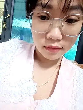 Snapshot of Maimai00 chatting on September 30, 2025, 1:44 am Maimai00 online show from September 30, 2025, 1:44 am