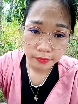 Snapshot of Maimai00 chatting on October 25, 2025, 6:01 am Maimai00 online show from October 25, 2025, 6:01 am