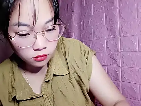 Snapshot of Maimai00 chatting on November 30, 2025, 6:47 am Maimai00 online show from November 30, 2025, 6:47 am