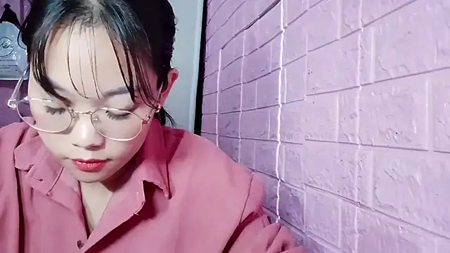 Snapshot of Maimai00 chatting on November 14, 2025, 3:10 am Maimai00 online show from November 14, 2025, 3:10 am