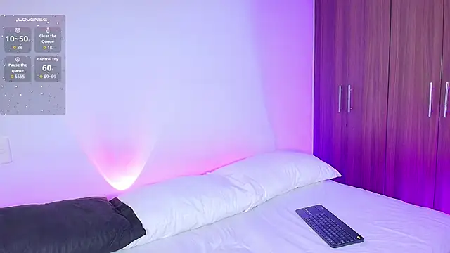 Snapshot of Jim_twink chatting on July 15, 2026, 8:05 pm Jim twink online show from July 15, 2026, 8:05 pm