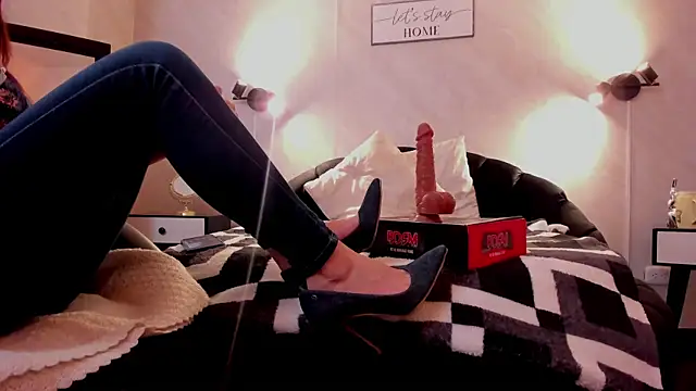 Snapshot of VidiaStons chatting on October 21, 2025, 7:35 pm VidiaStons online show from October 21, 2025, 7:35 pm