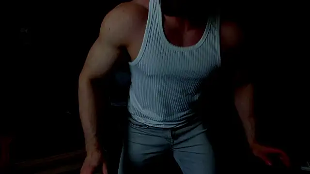 IvanHydee online show from April 8, 2026, 4:36 am