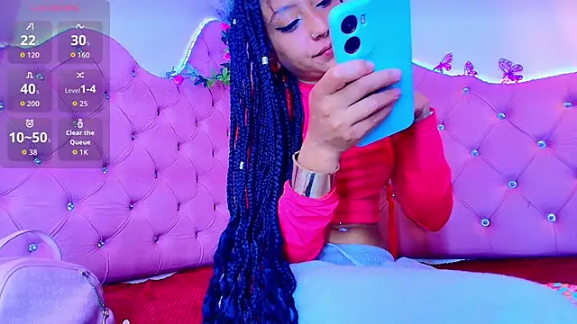 Snapshot of Sheilly_brown chatting on May 10, 2026, 7:38 pm Sheilly brown online show from May 10, 2026, 7:38 pm