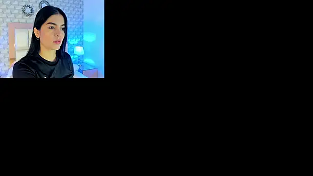 Sasha  sims   online show from December 3, 2025, 11:31 am