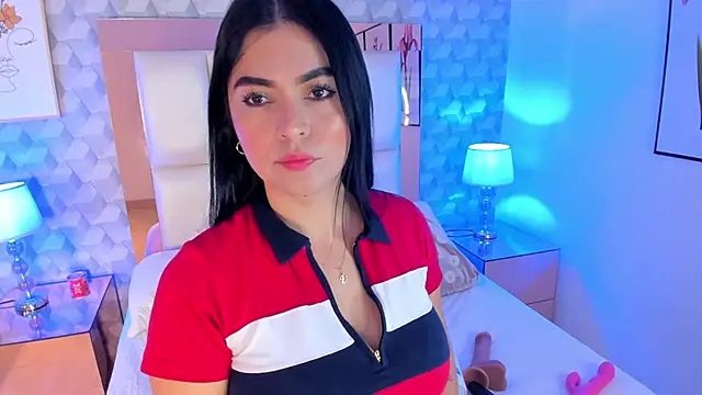 Sasha  sims   online show from November 27, 2025, 11:21 am