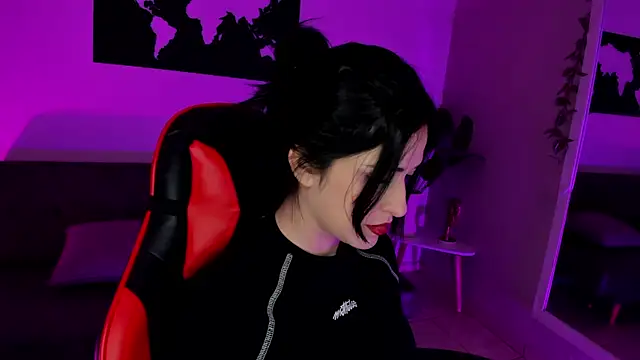 Snapshot of ZoeValencia1 chatting on January 9, 2026, 12:34 pm ZoeValencia1 online show from January 9, 2026, 12:34 pm