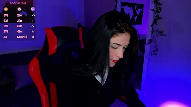 Snapshot of ZoeValencia1 chatting on November 10, 2025, 11:59 am ZoeValencia1 online show from November 10, 2025, 11:59 am