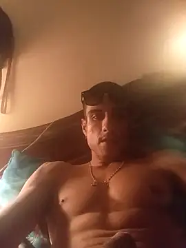 Snapshot of andru898 chatting on November 17, 2025, 8:07 am andru898 online show from November 17, 2025, 8:07 am