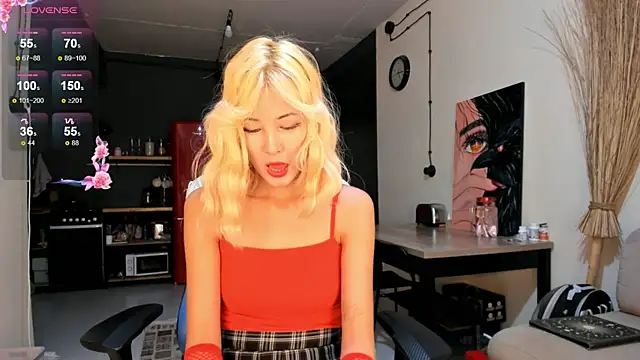 Snapshot of Korean_blink chatting on September 25, 2025, 4:13 pm Korean blink online show from September 25, 2025, 4:13 pm