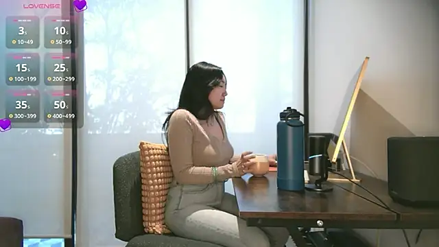 Snapshot of yuzhara chatting on December 16, 2025, 4:22 pm yuzhara online show from December 16, 2025, 4:22 pm