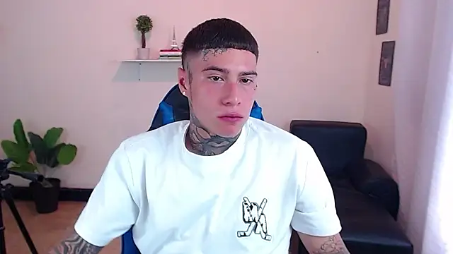 setthomas online show from October 22, 2025, 3:44 pm