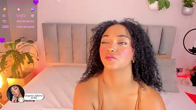 Tina curly online show from April 3, 2026, 10:43 am