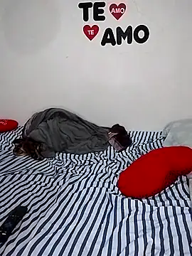 Snapshot of cacaucat chatting on September 29, 2025, 2:55 pm cacaucat online show from September 29, 2025, 2:55 pm