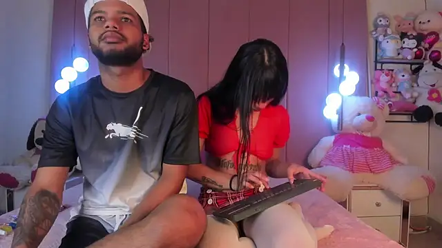 Liah Marthina online show from April 12, 2026, 3:43 am