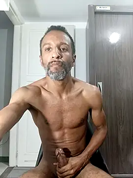 Pretin Maroto online show from October 9, 2025, 1:06 am