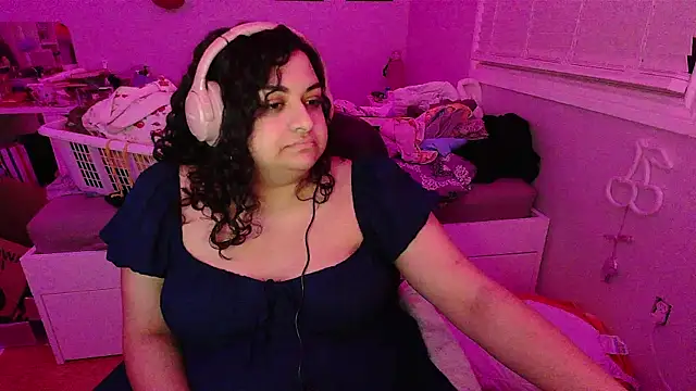 chericheesecake online show from September 21, 2025, 4:50 am