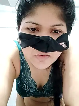 Snapshot of Nusrat-N chatting on October 28, 2025, 2:23 am Nusrat-N online show from October 28, 2025, 2:23 am