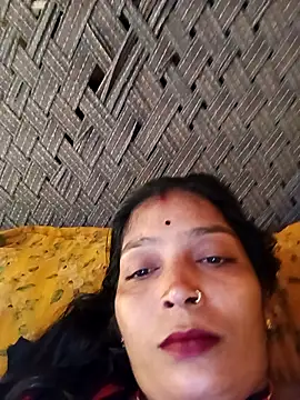 Snapshot of Samiya-143 chatting on November 10, 2025, 8:08 am Samiya-143 online show from November 10, 2025, 8:08 am